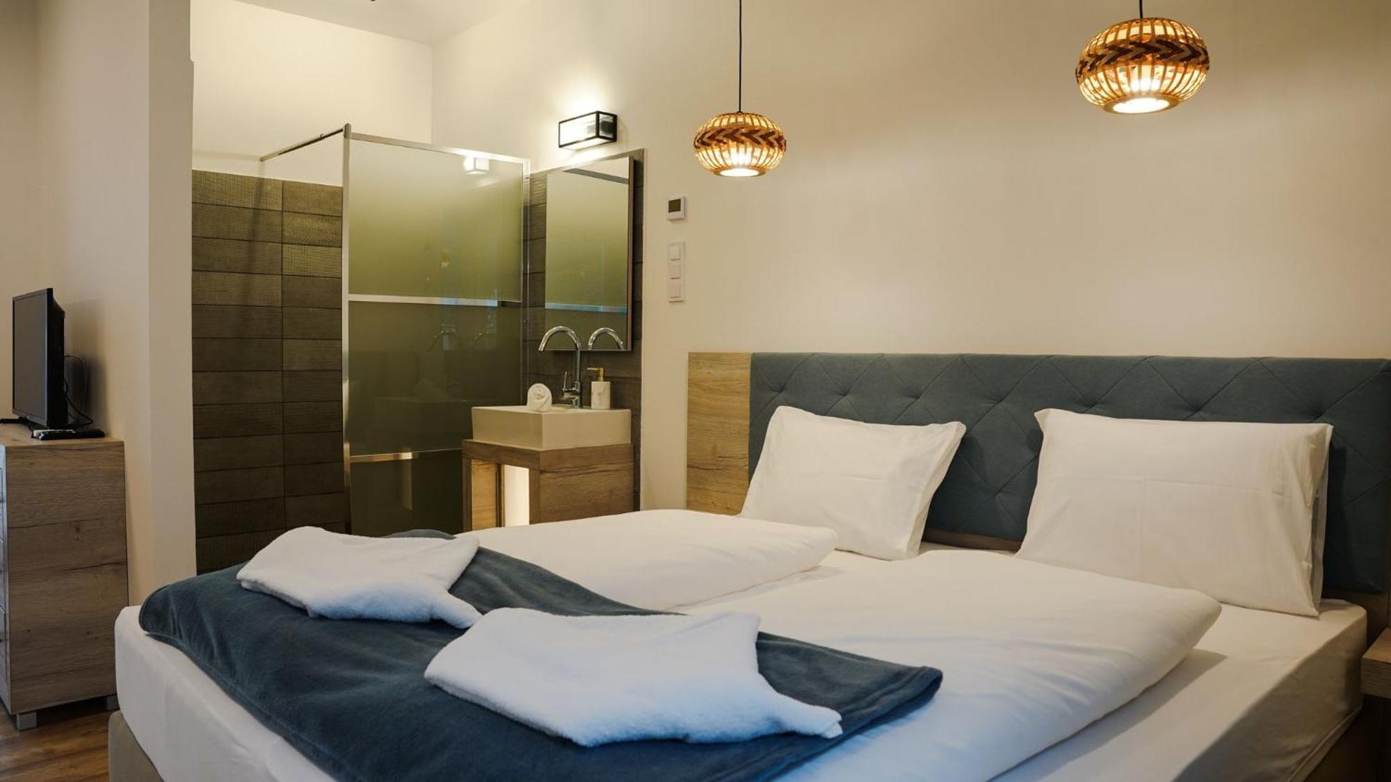 Napsugar Club Es Panzio Bed & Breakfast Fonyod Luaran gambar