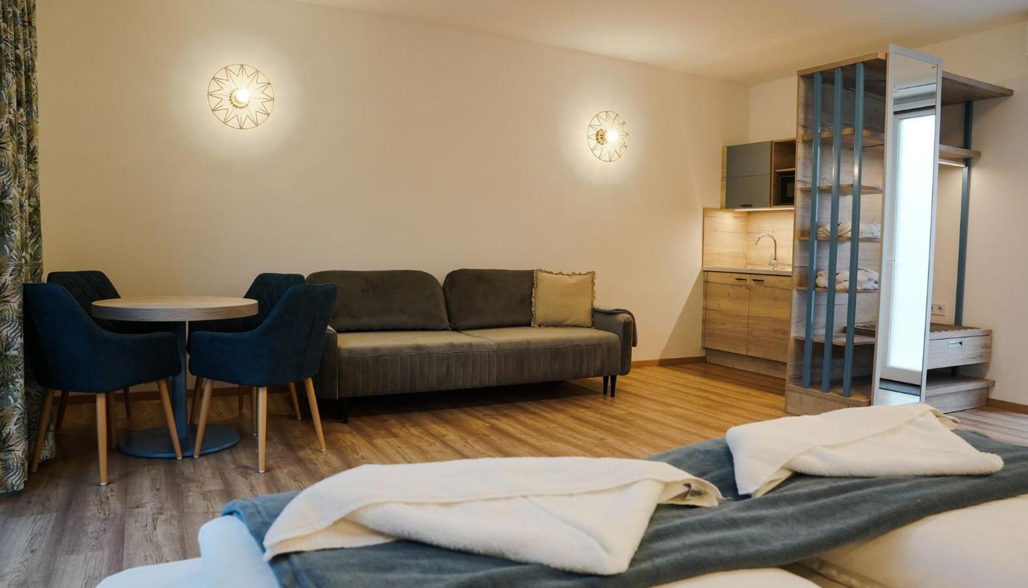 Napsugar Club Es Panzio Bed & Breakfast Fonyod Luaran gambar