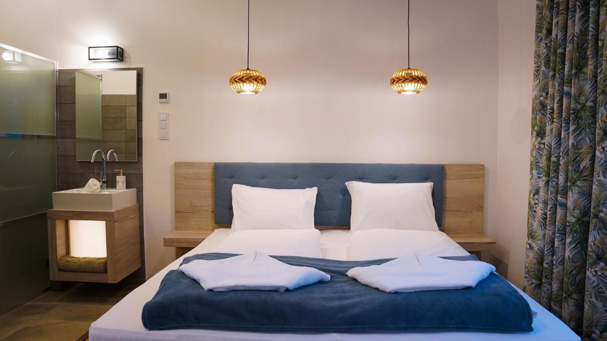 Napsugar Club Es Panzio Bed & Breakfast Fonyod Luaran gambar